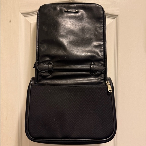 Sephora Black Leather Makeup Makeup Cases - Picture 15 of 16